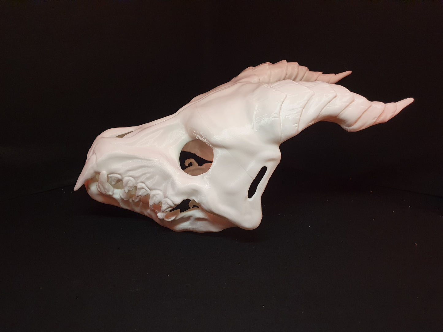 Horned Skulldog - Dog skull cosplay mask